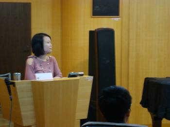 100-1通識美學月系列講座--邀請施梅紛教師主講流行音樂時光機圖片