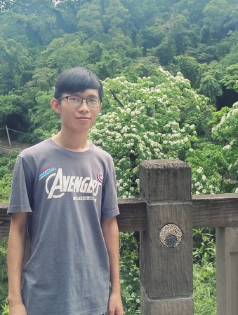 陳炫志 同學圖片