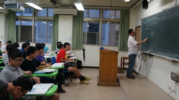 103-2學期微積分教師課業輔導圖片