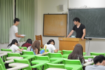 103-1學期微積分教師課業輔導圖片