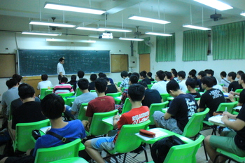 102-2學期微積分教師課業輔導圖片