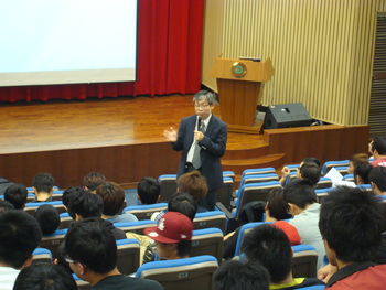 102-1學期人權教育系列講座-學生在學關係之權利救濟圖片